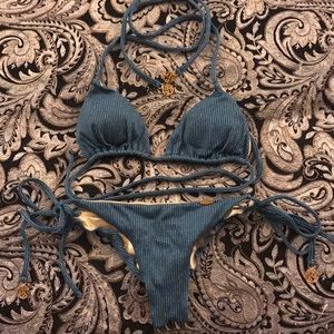 Luli fama reversible bikini